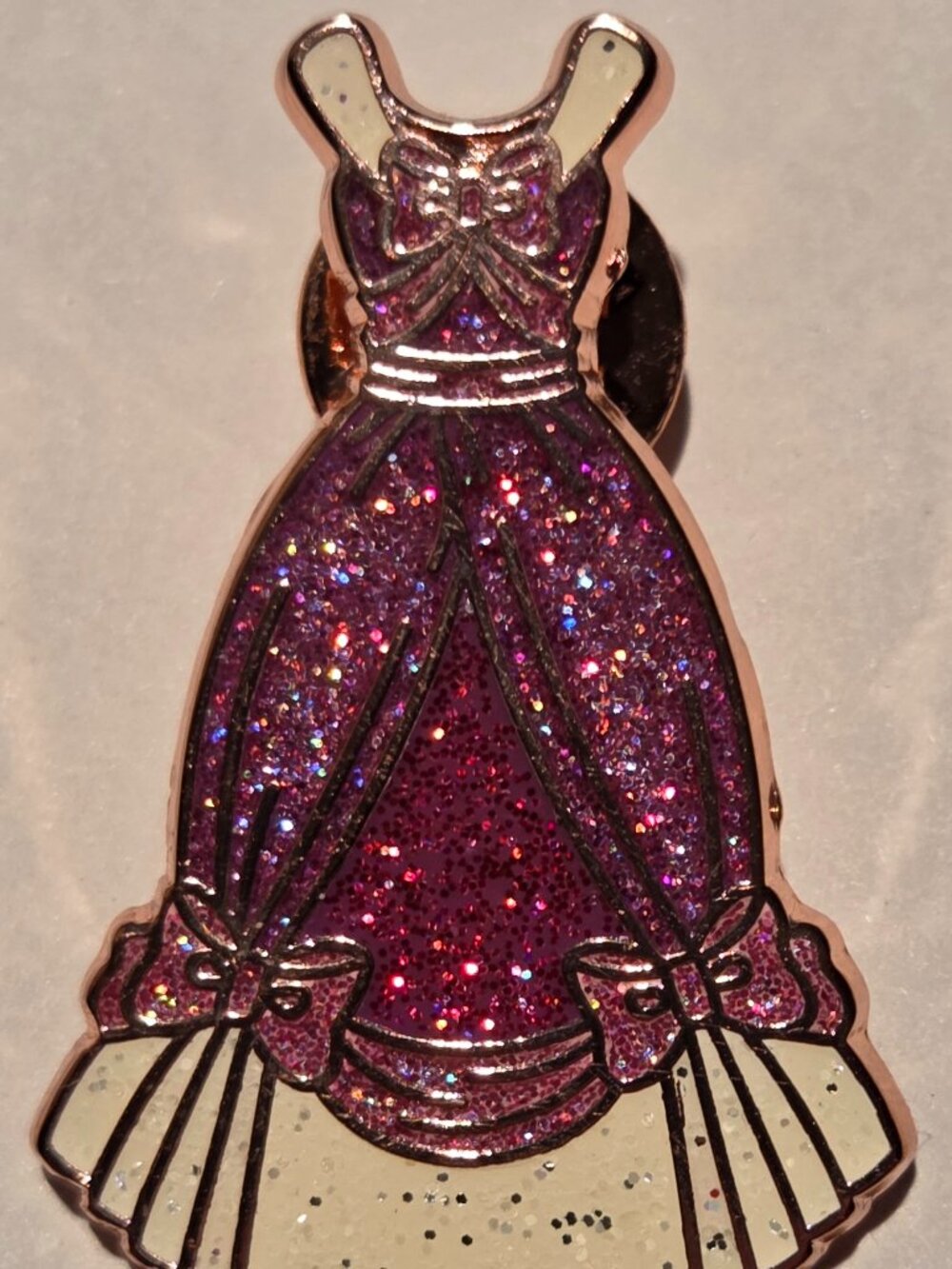 Disney Loungefly Cinderella Pink Dress 70th Anniversary Glitter Enamel Pin